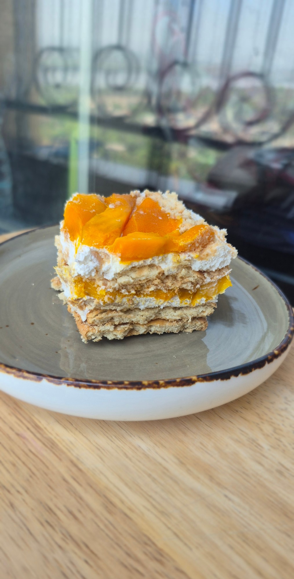 Mango Float