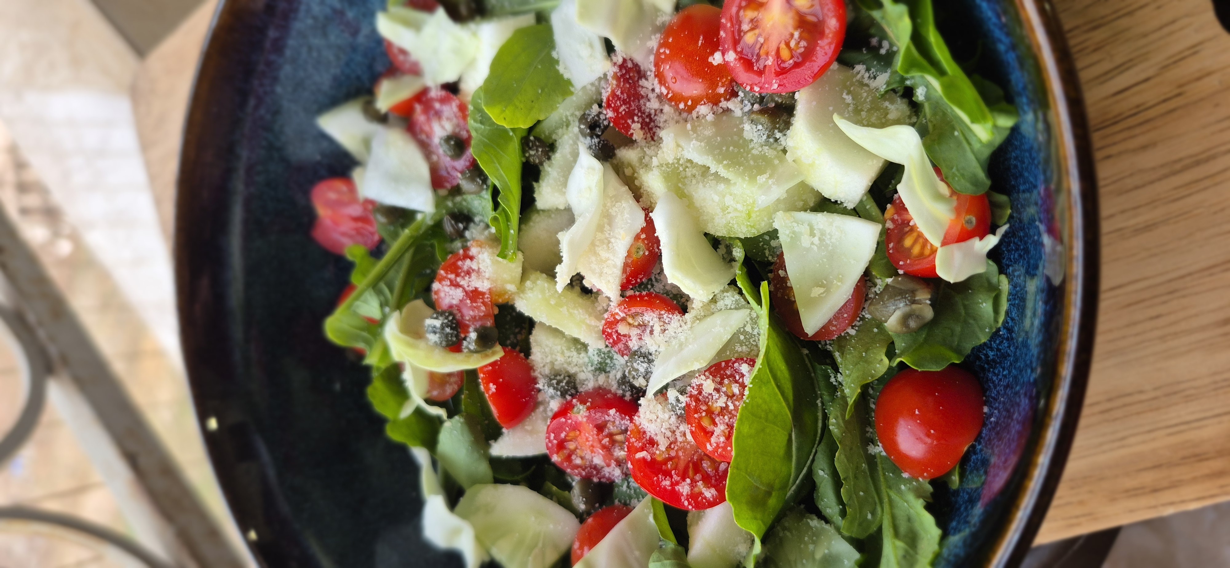 Arugula Salad with Parmesan Crisps